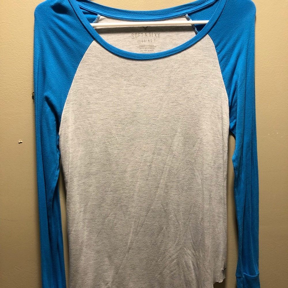 American Eagle Soft & Sexy long sleeve tee